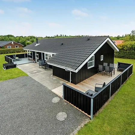 3 Bedroom Cozy In * Hemmet