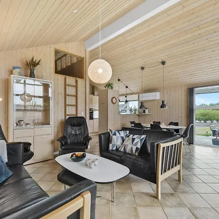 3 Bedroom Cozy In * Hemmet