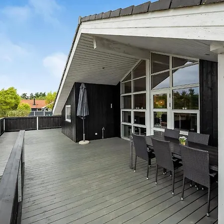 3 Bedroom Cozy In